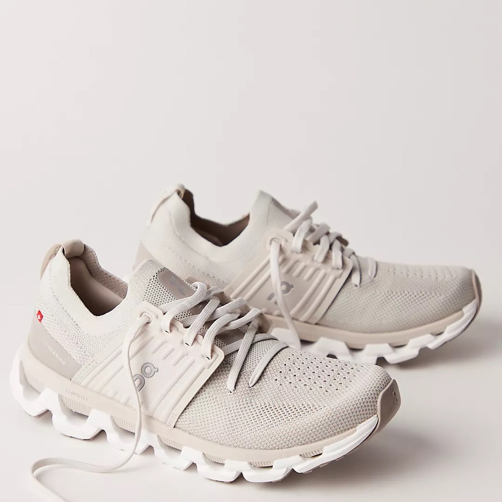 ON Cloudswift 3 Sneakers